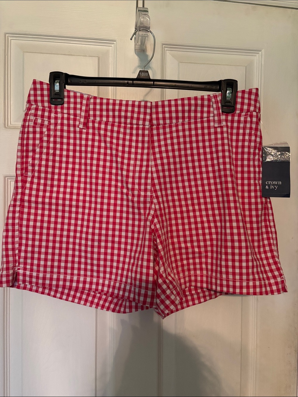 crown & ivy Red and White Gingham Women’s Shorts